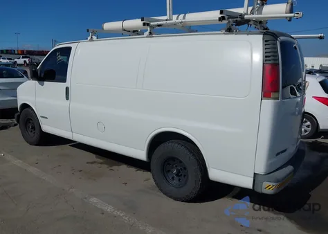 2002 Chevrolet Express from USA, damaged, VIN 1GCFG15W221134059